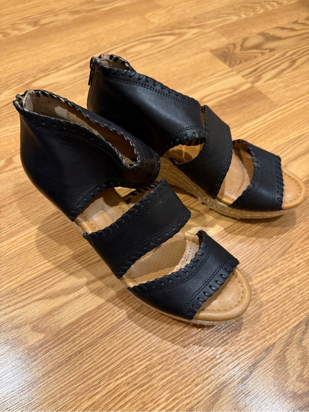 Corso‎ Como Black Leather Platform Wedge Sandals sz 9.5 M